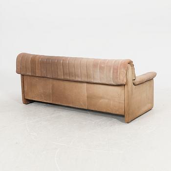 A three seater leather sofa by De Sede, Schweiz second half of the 20th century.