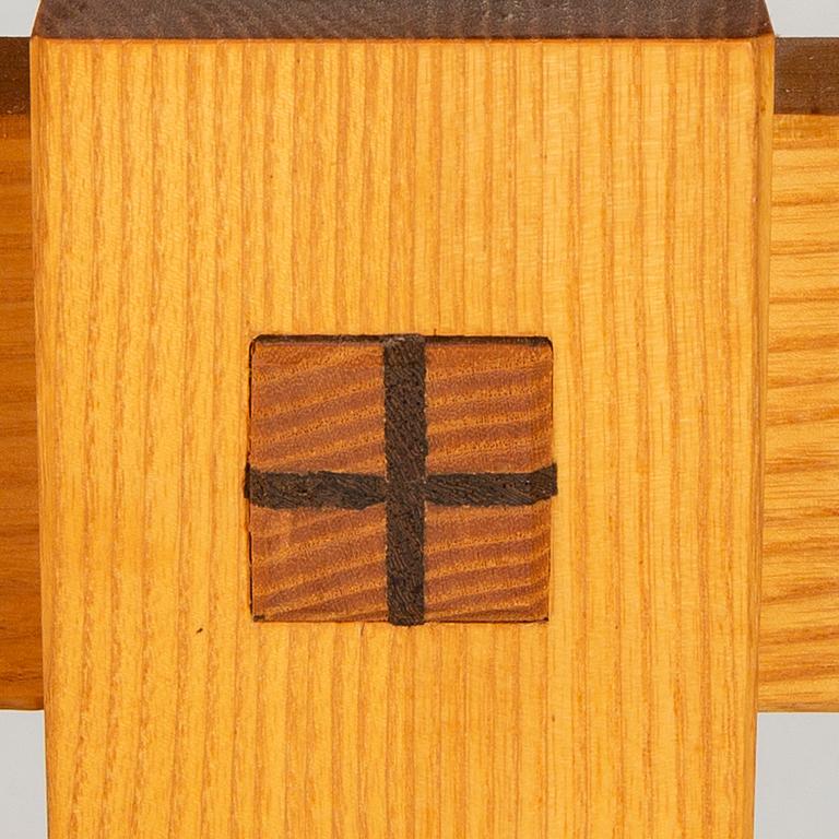 Petter Östberg, an ash dining table Ludvigsborg 1990s.