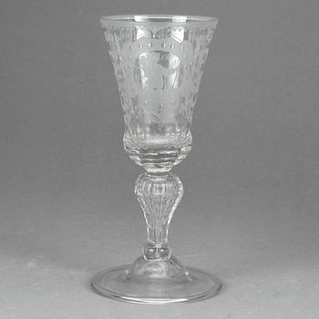 VINGLAS, glas, 1700-talets mitt.