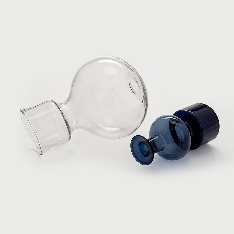 Kaj Franck, a decanter, 'The Bells of Kremlin', signed Nuutajärvi Notsjö.