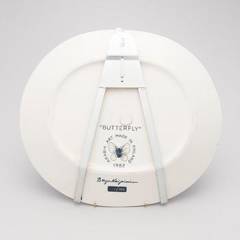 BIRGER KAIPIAINEN, FAT, keramik, "Butterfly", Arabia Art 1982, signerat och numrerat 79/300.