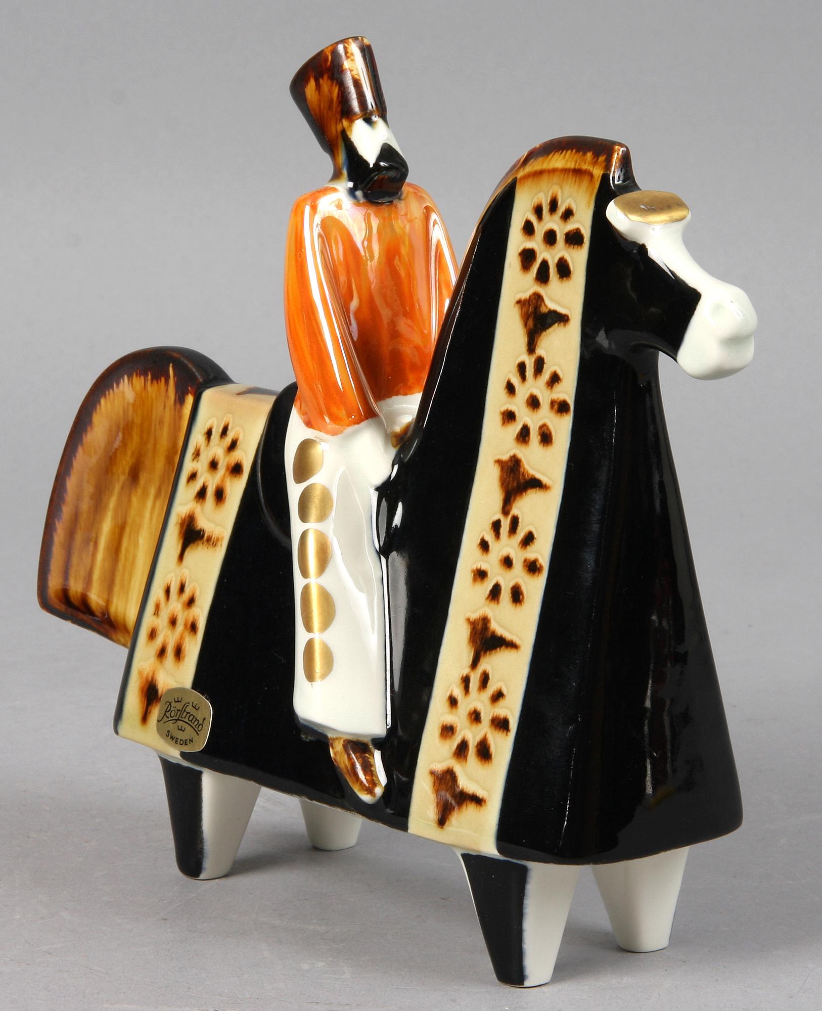 FIGURIN, porslin, Timo Sarpaneva, Rörstrand.