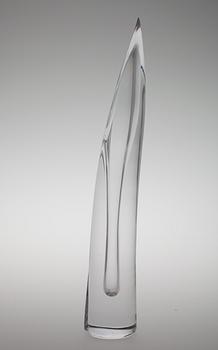 Aimo Okkolin, A GLASS SCULPTURE.