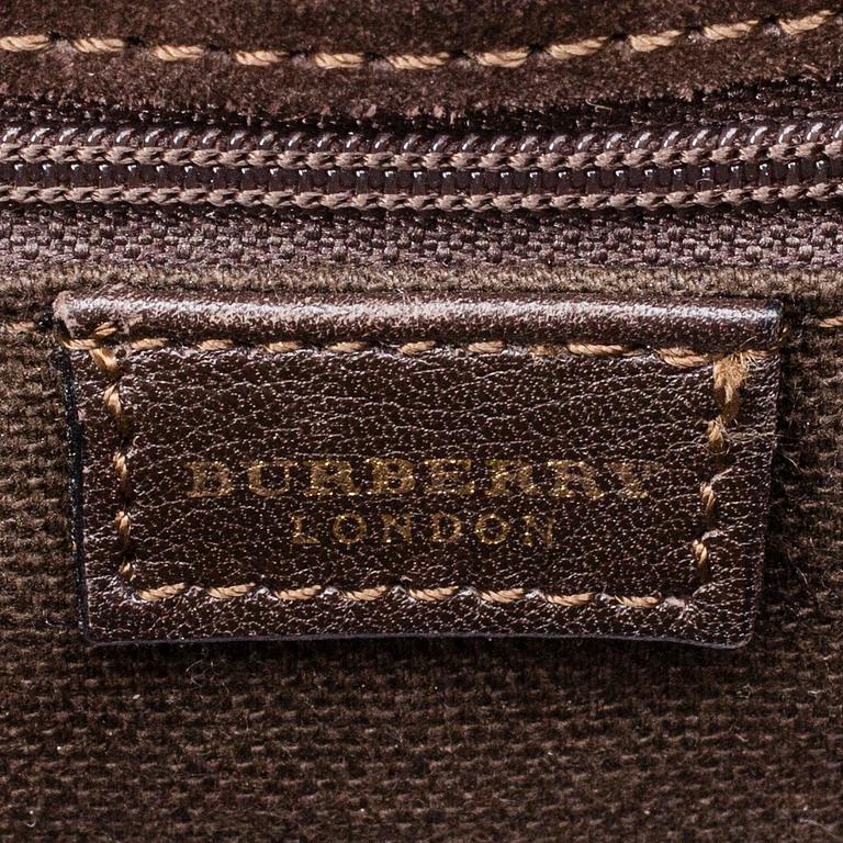 VÄSKA, Burberry.