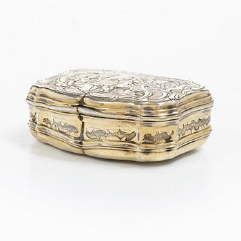 Snuffbox, silver, Louis XV, second half of the 18th century.