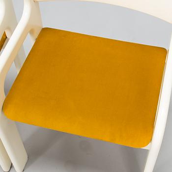 Eero Aarnio, A 1970's dinner table and four chairs "Flamingo" by Asko.