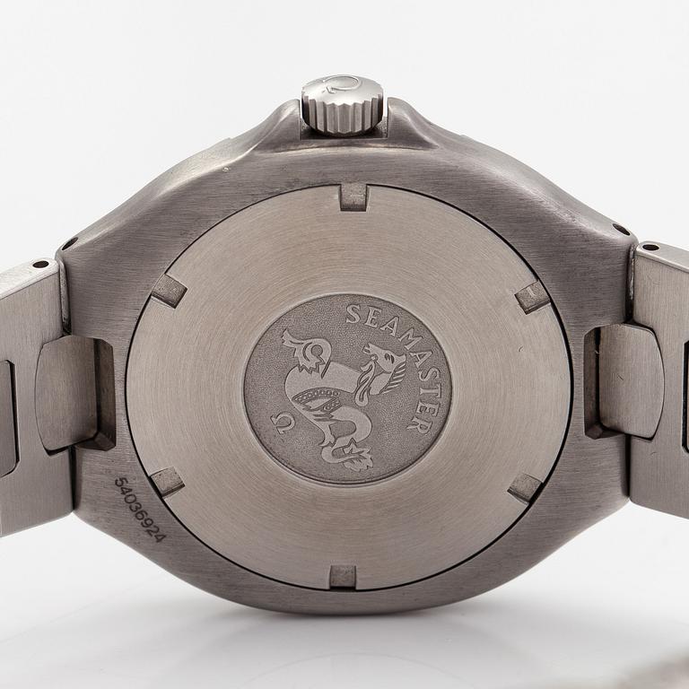 Omega, Seamaster, Professional, "Pre-Bond", 200m, armbandsur, 38 mm.