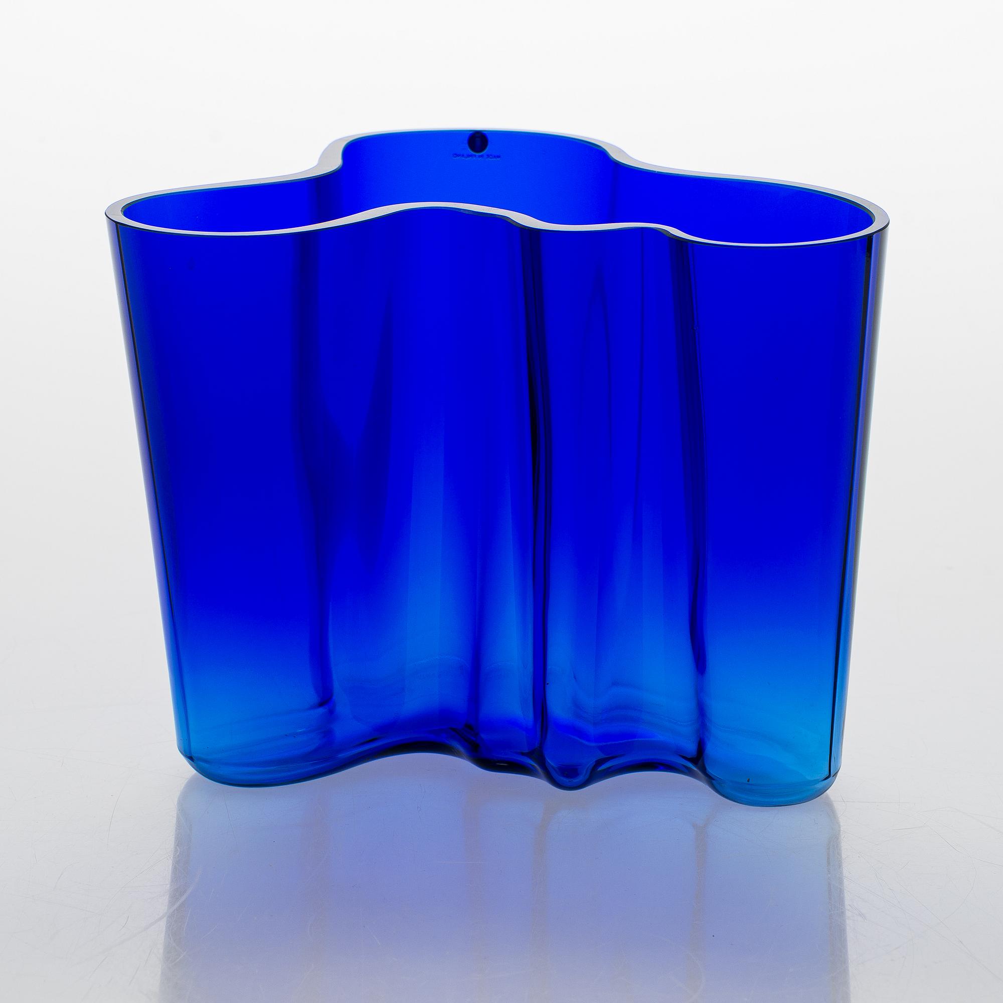 Alvar Aalto, vas, modell 3030, signerad Alvar Aalto Iittala.