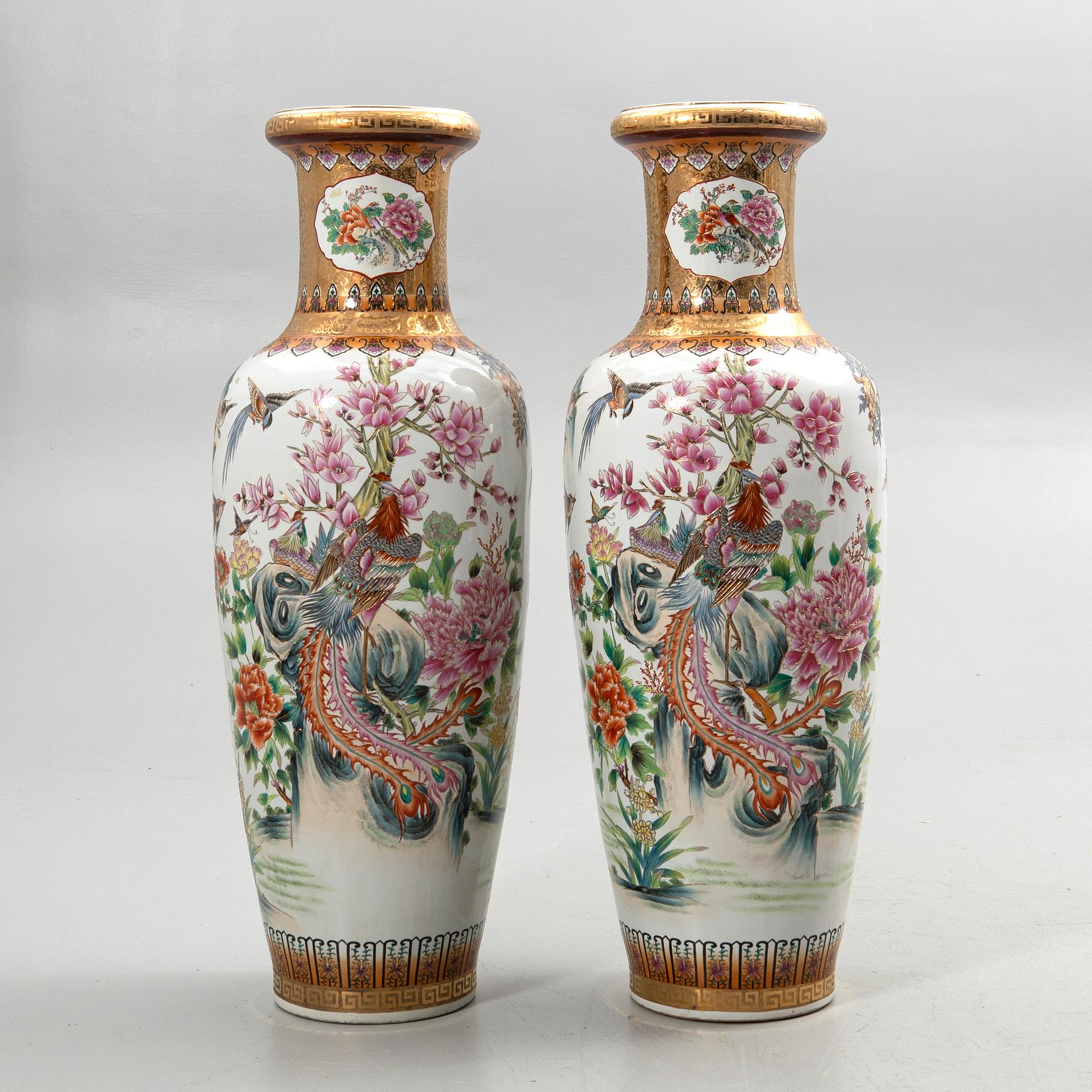 Floor vases, 1 pair, China, 19th/20th century.