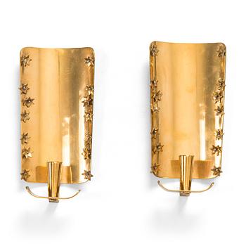 Veikko Huotari, a pair of mid-20th-century wall sconces.