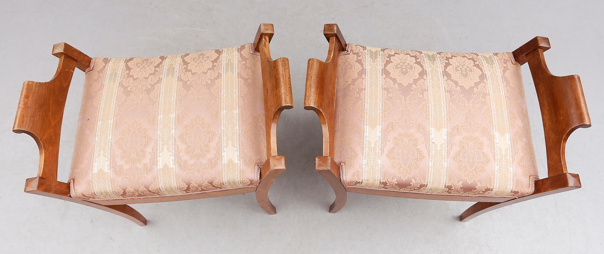 TABURETTER, 1 par, Karl Johan, 1800-talets mitt.