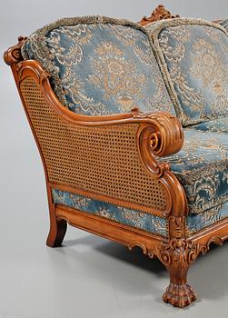 SOFFA, Chippendalestil, 1900-talets andra hälft.