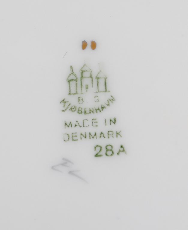 KAFFESEVIS, 25 delar, porslin, "Måsen", Bing & Gröndahl.