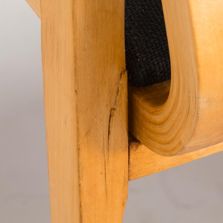 Alvar Aalto, stolar, 3 st, modell 612, Artek 1900-talets mitt.
