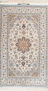 Carpet, Isfahan, signed, approx. 184 x 107 cm.