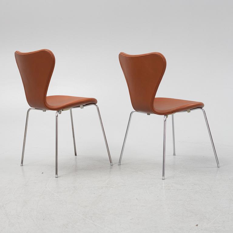 Arne Jacobsen, stolar, 6 st, "sjuan", Fritz Hansen, Danmark.