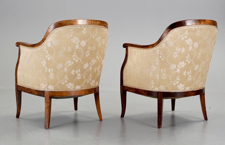 FÅTÖLJER, ett par, tidigt 1900-tal.