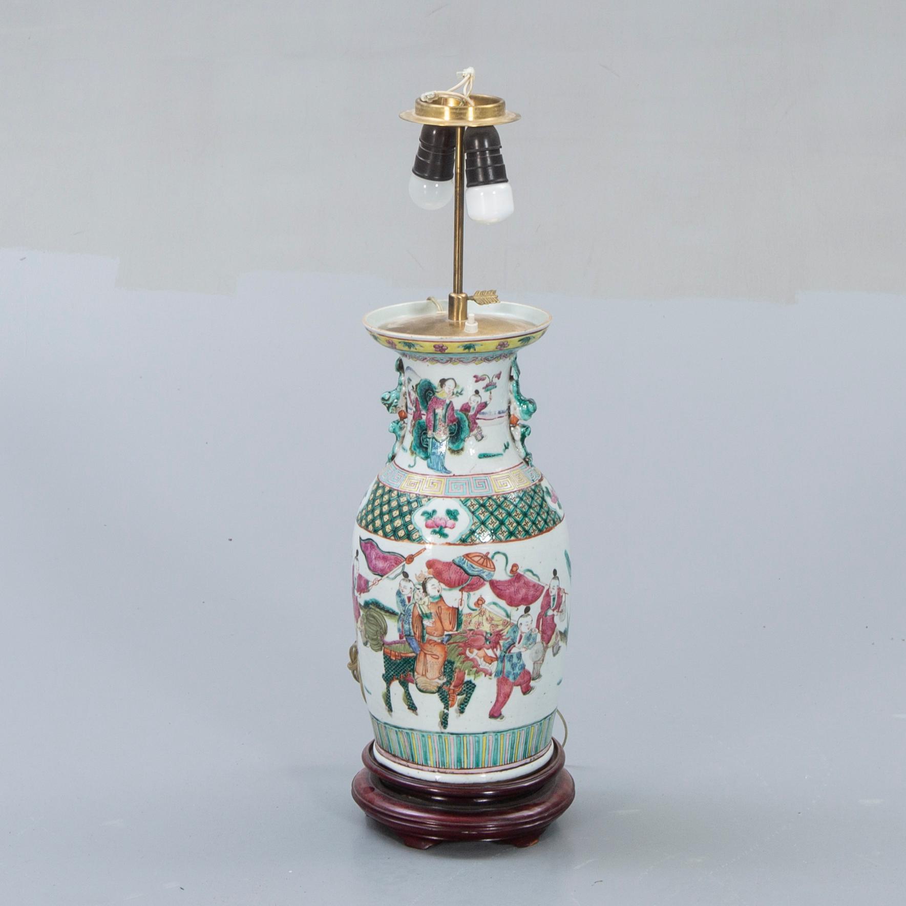 Bordslampa Kina 18/1900-tal.