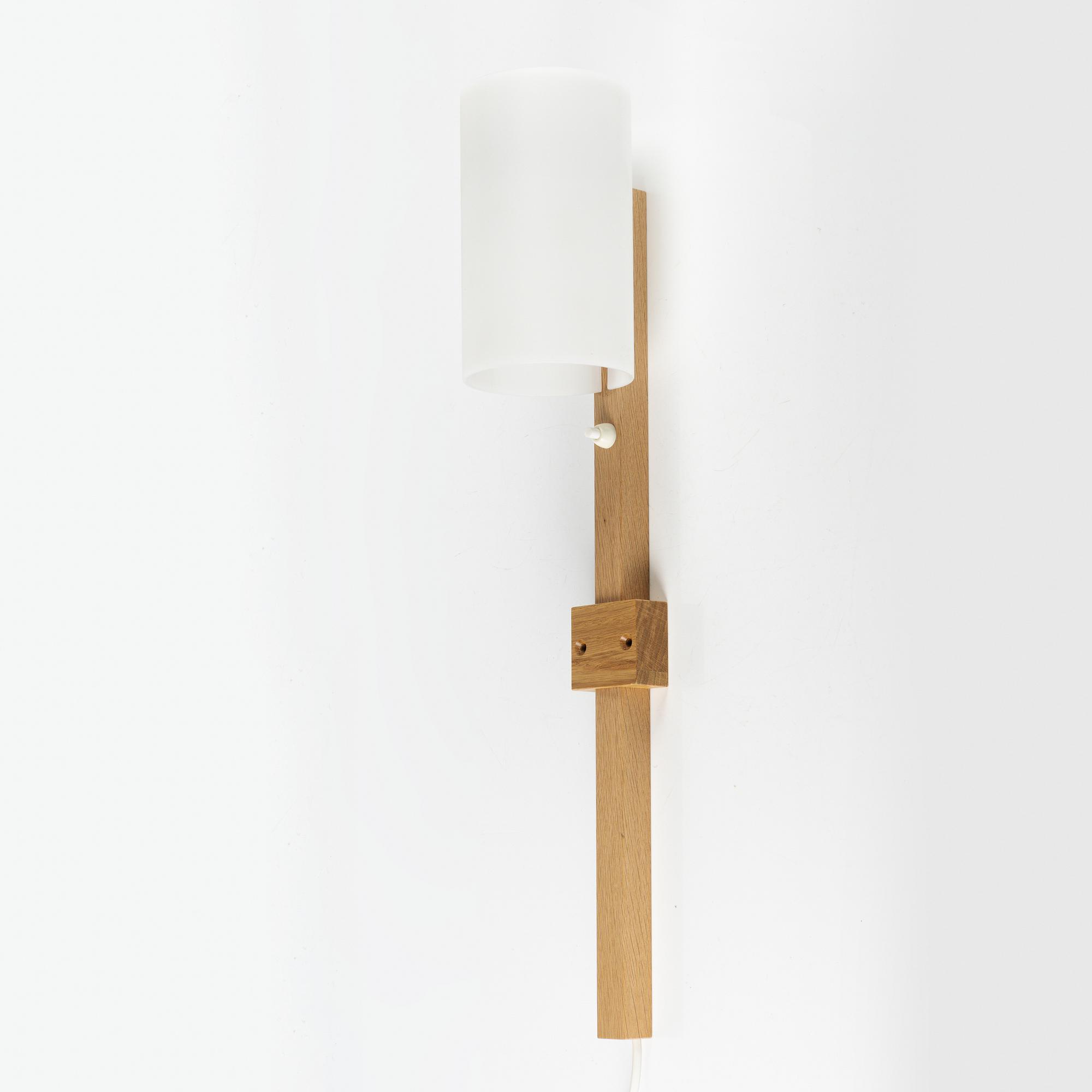 Uno & Östen Kristiansson, vägglampa, Luxus, Vittsjö.