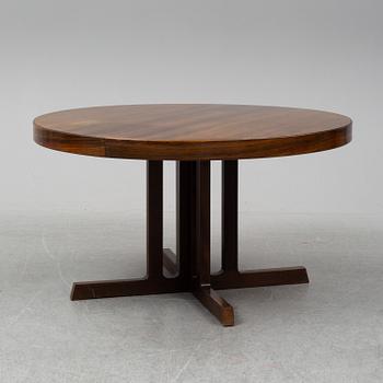 A 1960's Danish rosewood dining table.