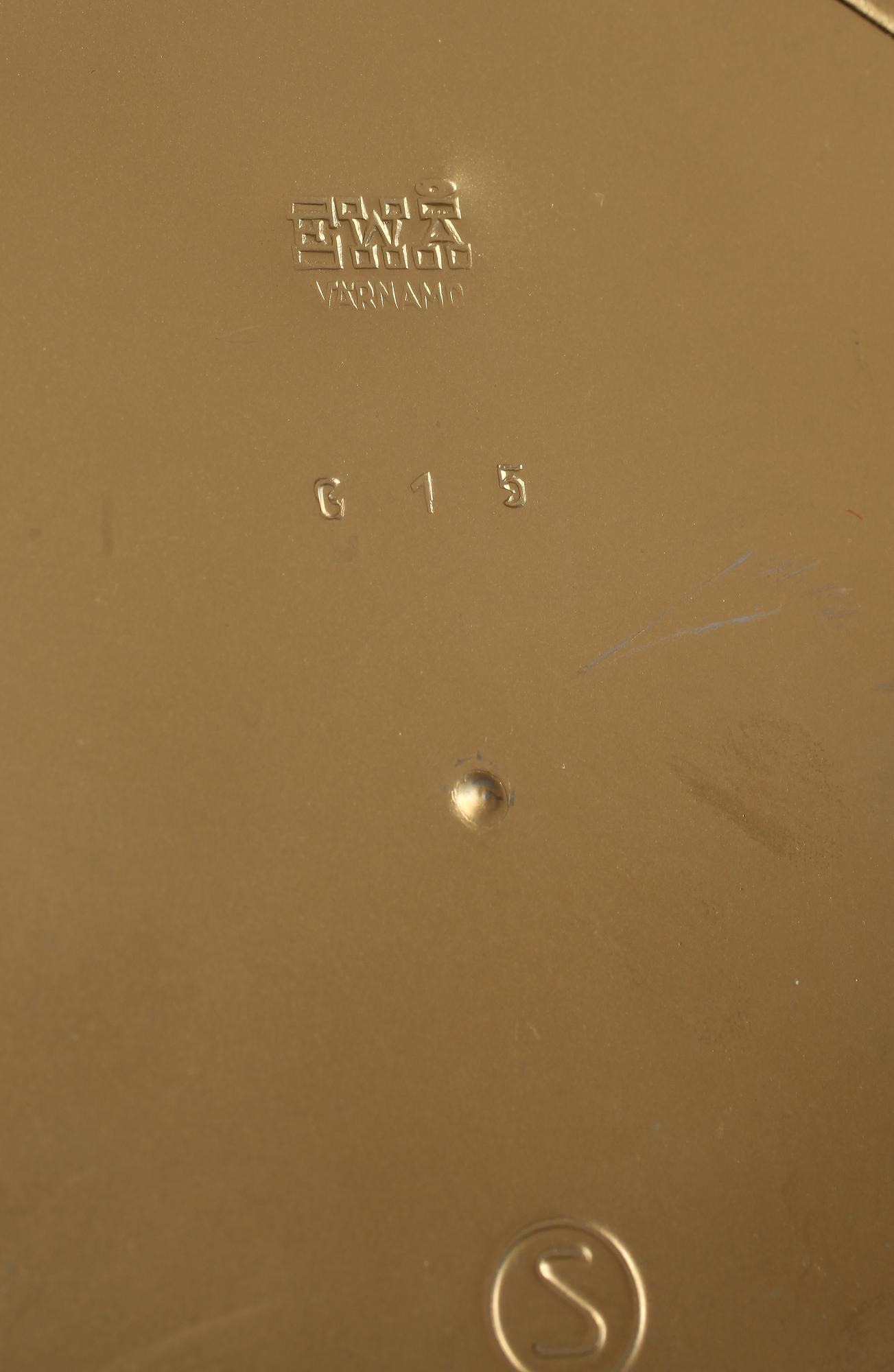 GOLVLAMPOR, ett par, EWÅ, Värnamo. 1900-talets mitt.