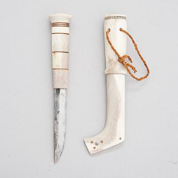 Sarvipuukko, signeerattu Hans Carlsten, saamenkäsityö / duodji, 1900-luvun toinen puolisko.