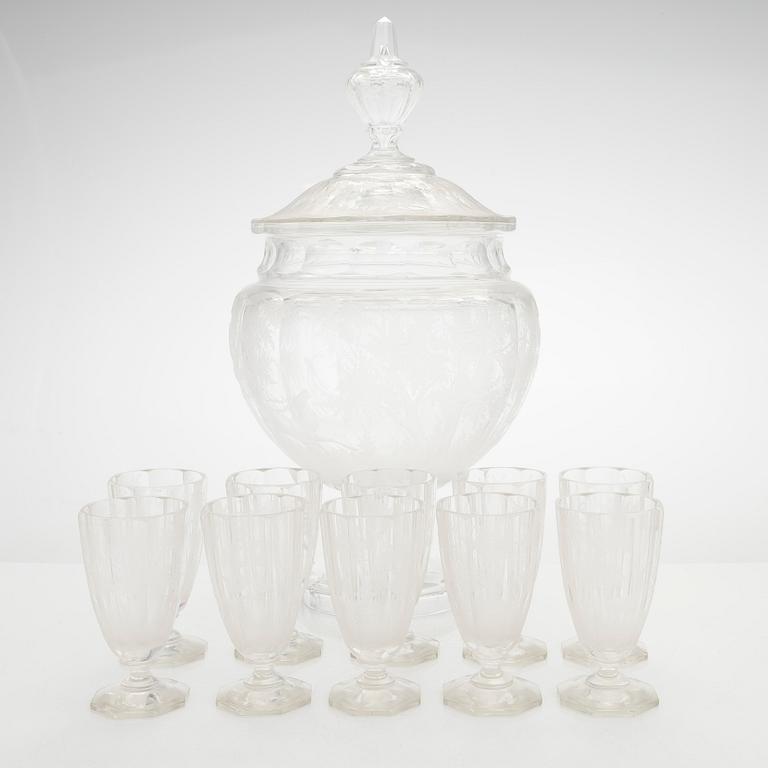 Bålskål med lock och tio glas, 1910-30-tal.