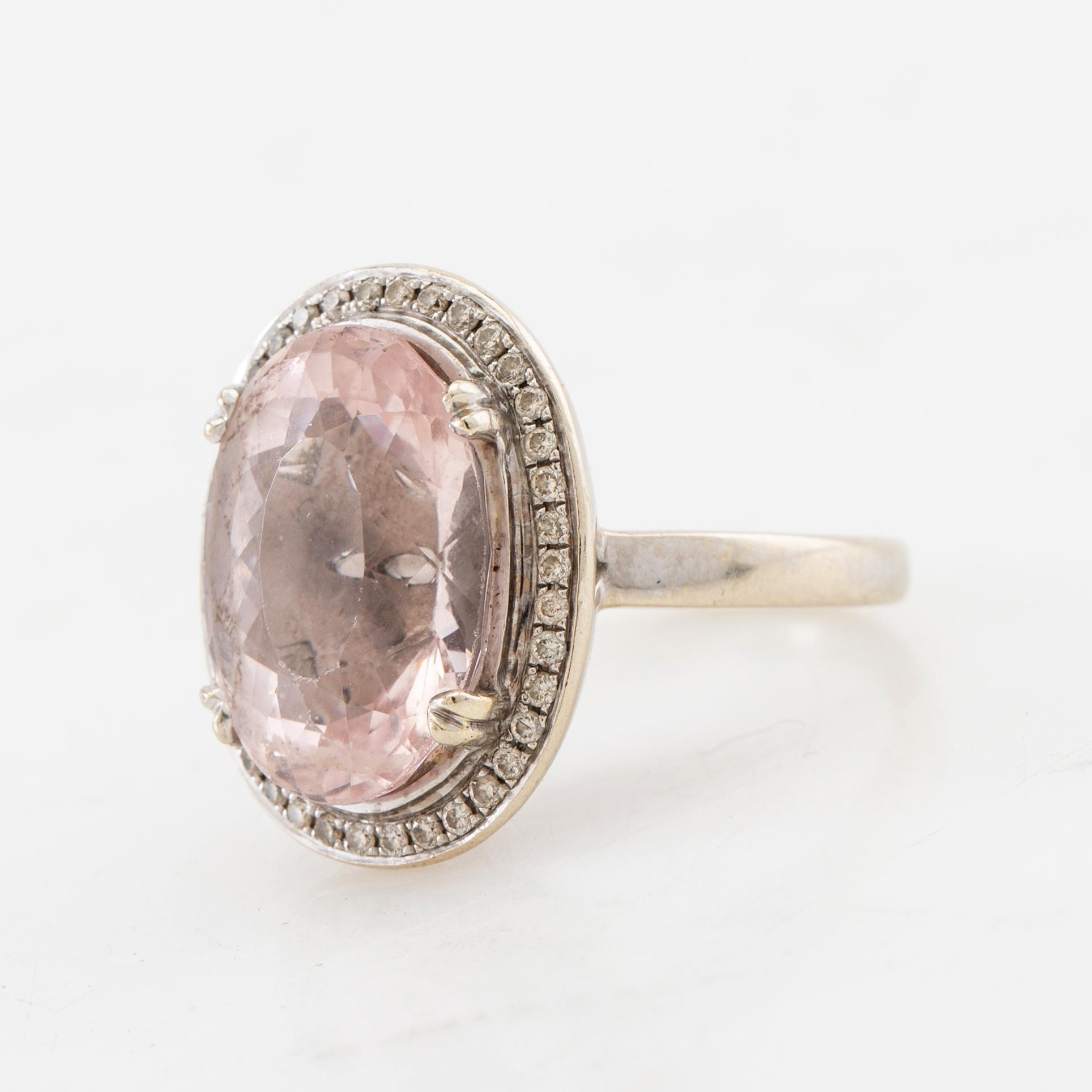 Ring, 14K white gold, morganite and diamonds.