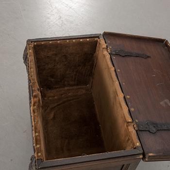 KISTA, barockstil, 1800-tal.