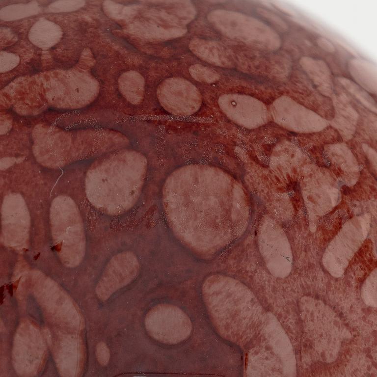 Oiva Toikka, A glass bird, 'Rosy Finch' signed O. Toikka Nuutajärvi.