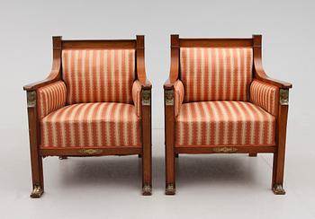 FÅTÖLJER, 1 par, empirestil, tidigt 1900-tal.