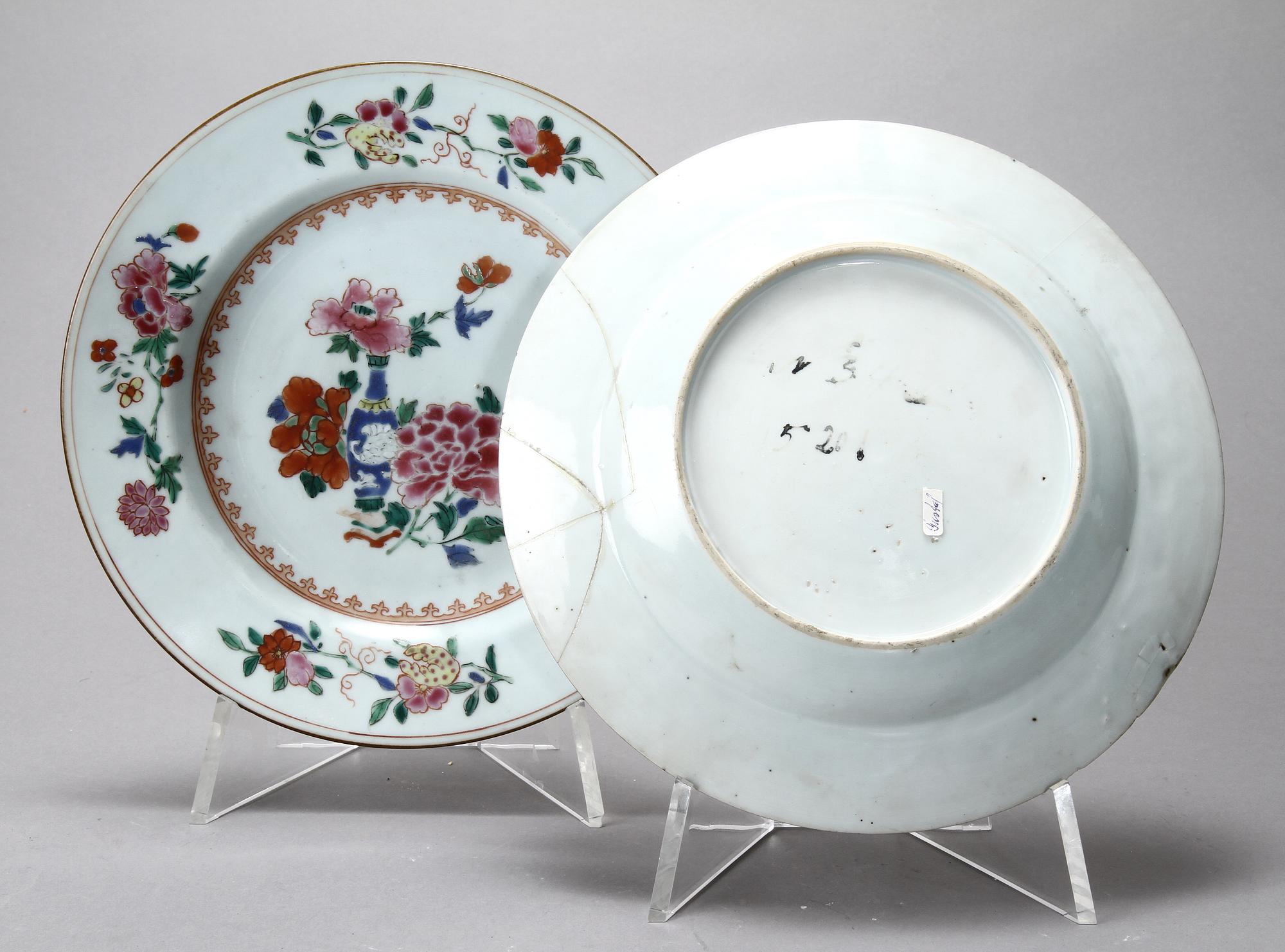 TALLRIKAR, 7 st, porslin, Kina, 1700-tal.