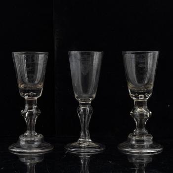 Glas, 15 st, 1700-tal.
