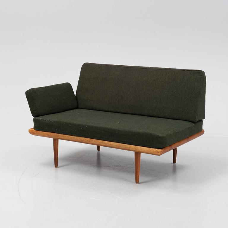 Peter Hvidt & Orla Mølgaard Nielsen, hörnsoffa med bord 3 dlr, "Minerva", France & Daverkosen Danmark 1950-tal.