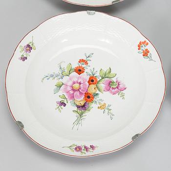 Four 18th-century porcelain dishes, Imperial porcelain manufactory, period of Empress Elisabeth I, Saint Petersburg.