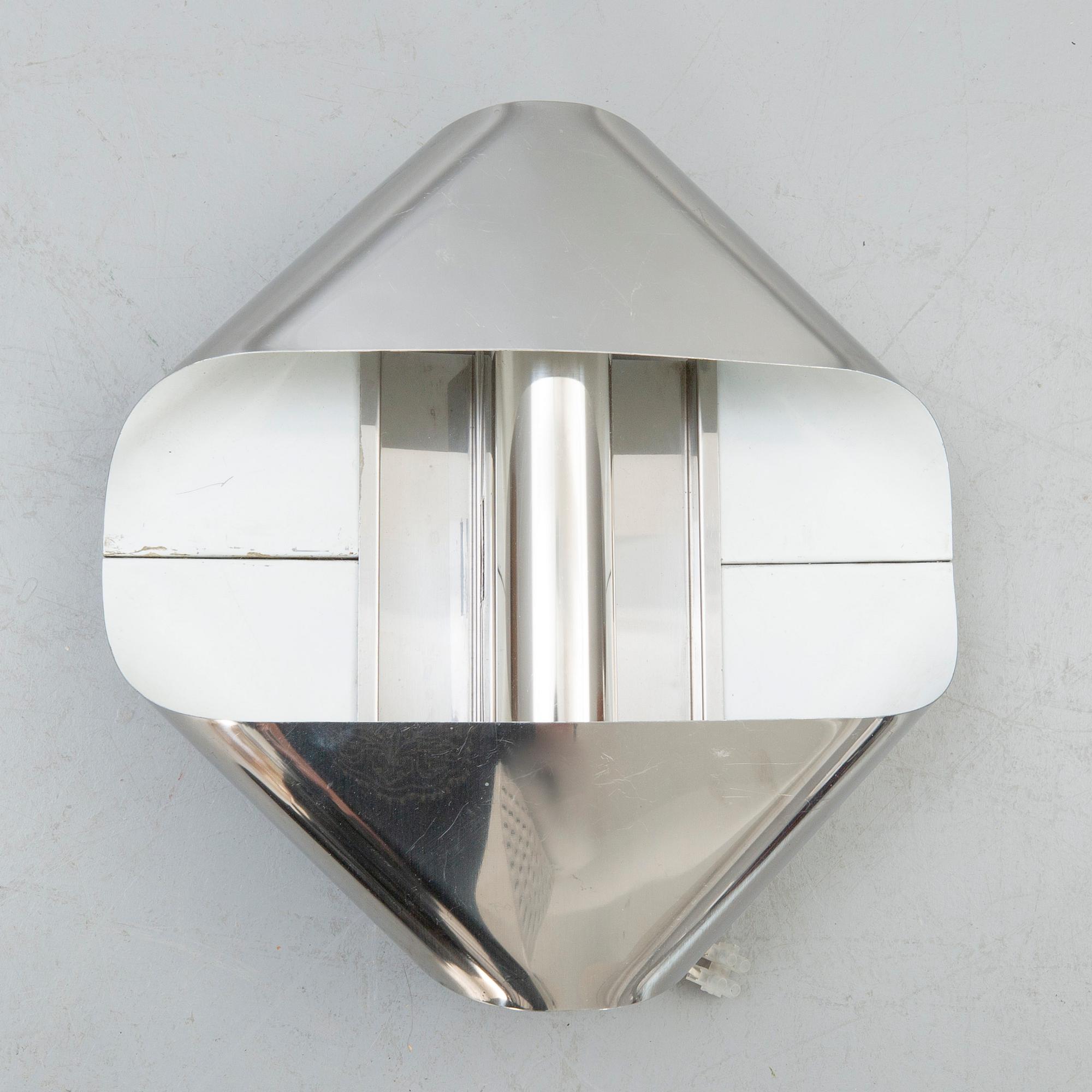 Wall lamps a pair of Guzzini Italy 1970s.
