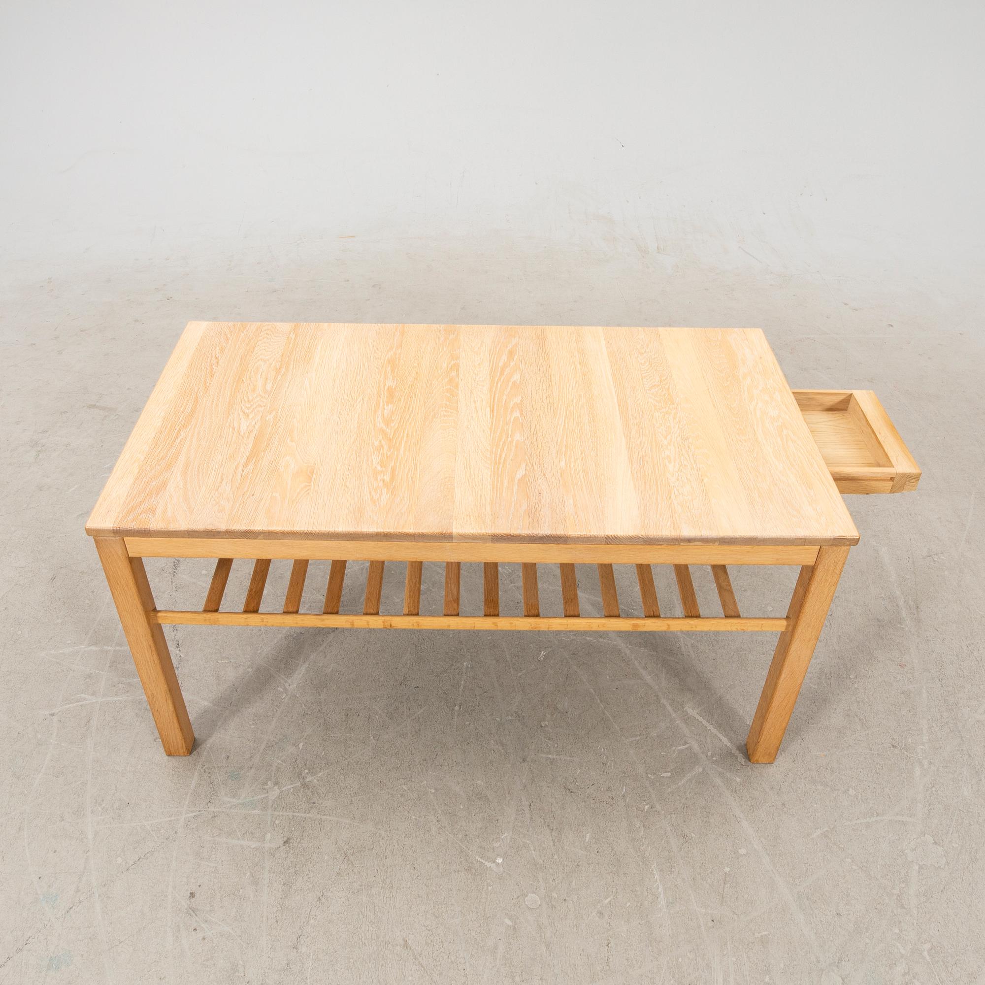 Coffee table Haslev Møbelfabrik, Denmark, late 20th century.