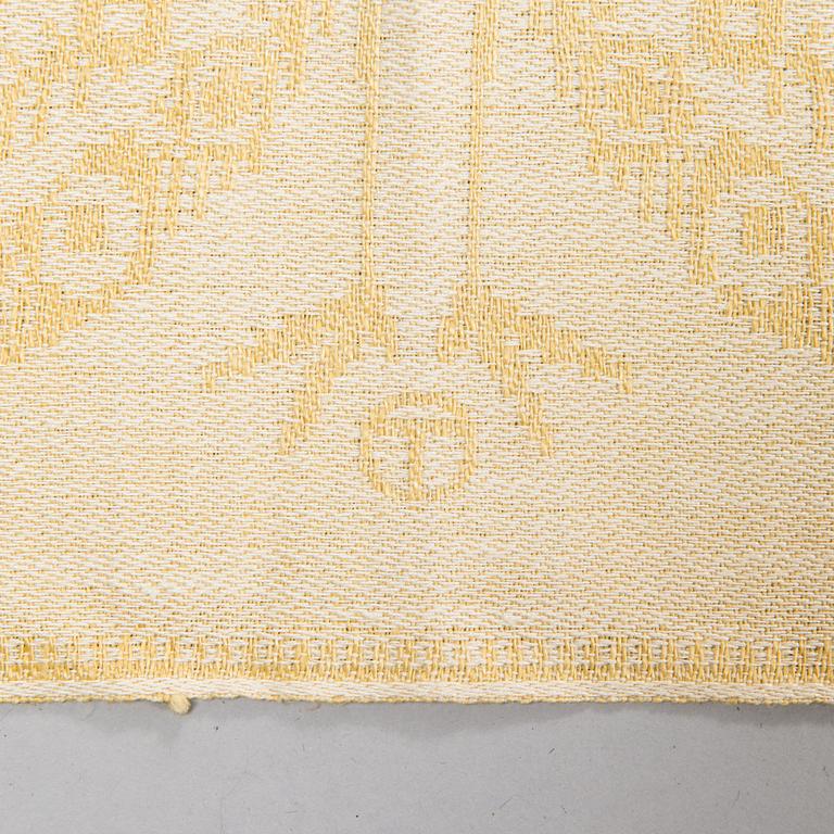 Dora Jung, pöytätabletteja, 3 kpl, ja pikkuliina, Tampella 1960-1970-luku.