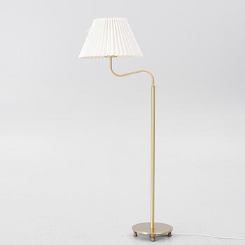Josef Frank, a floor lamp, model G2568, 'Lilla kamelen', Svenskt Tenn.