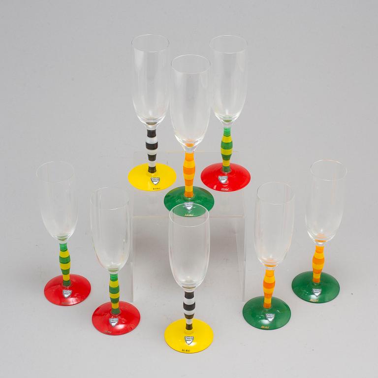 ANNE NILSSON, champagneglas, 8 stycken, "Polka", signerade, Orrefors, 1990-tal.