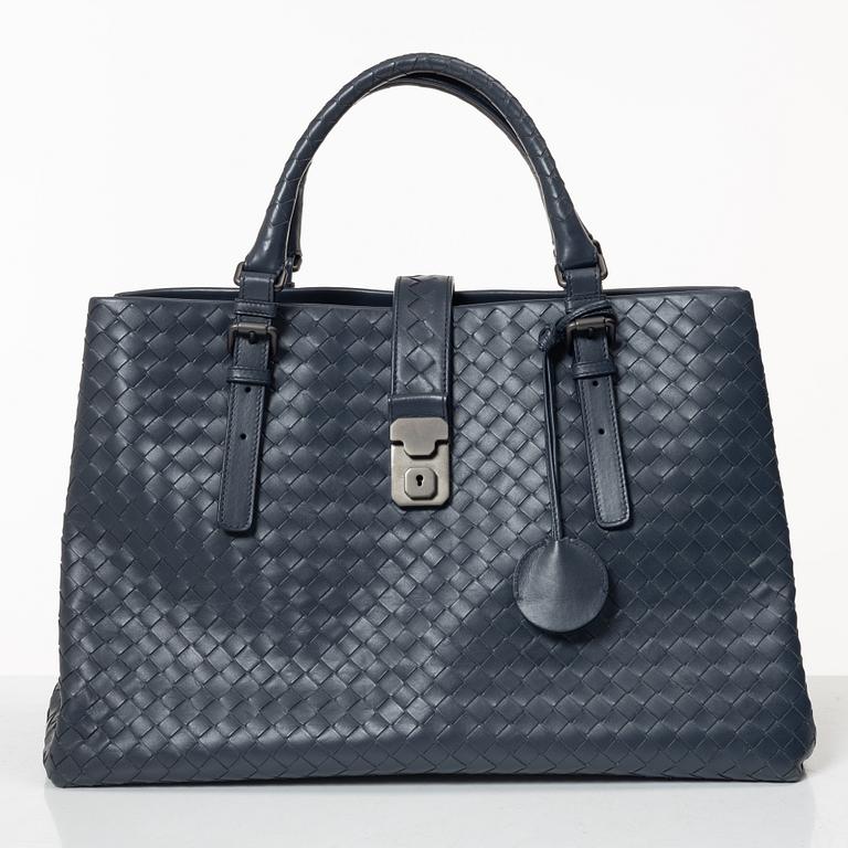 Bottega Veneta, bag, "Roma Medium".