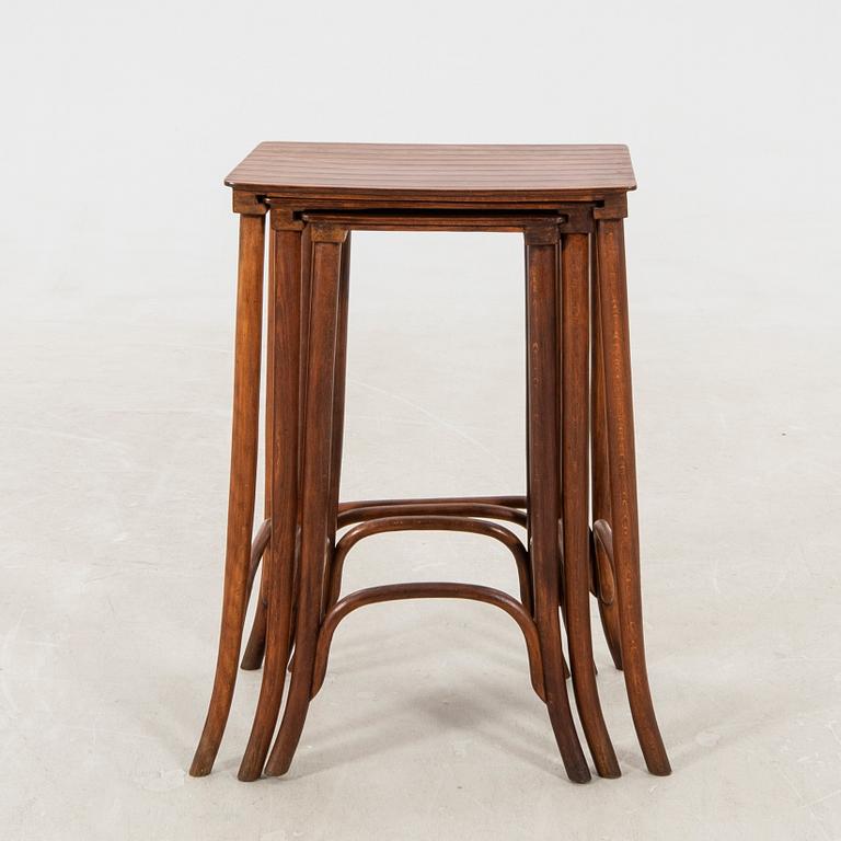 Nesting tables, 3 pieces by Thonet, early 20th century.