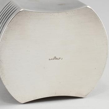 SHAKER, nysilver, Folke Ahrström, GAB, Stockholm, 1900-talets första hälft.