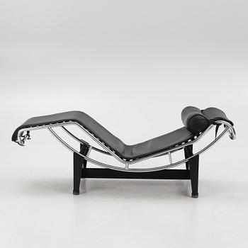 Charlotte Perriand & Le Corbusier, vilstol, "LC4", Cassina.