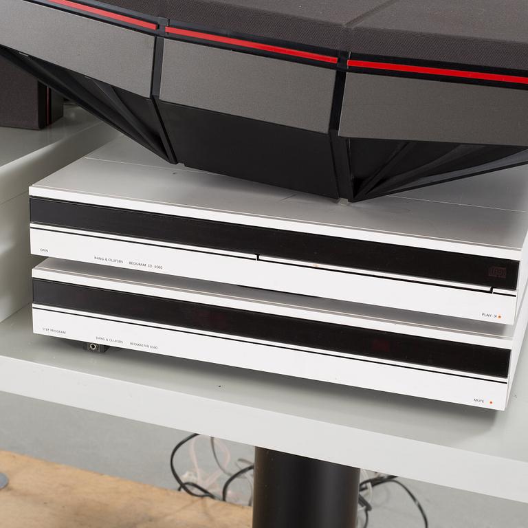 A BeoSystem 6500 stereo and fitment by Jacob Jensen for Bang & Olufsen, Denmark, during late 20th century.