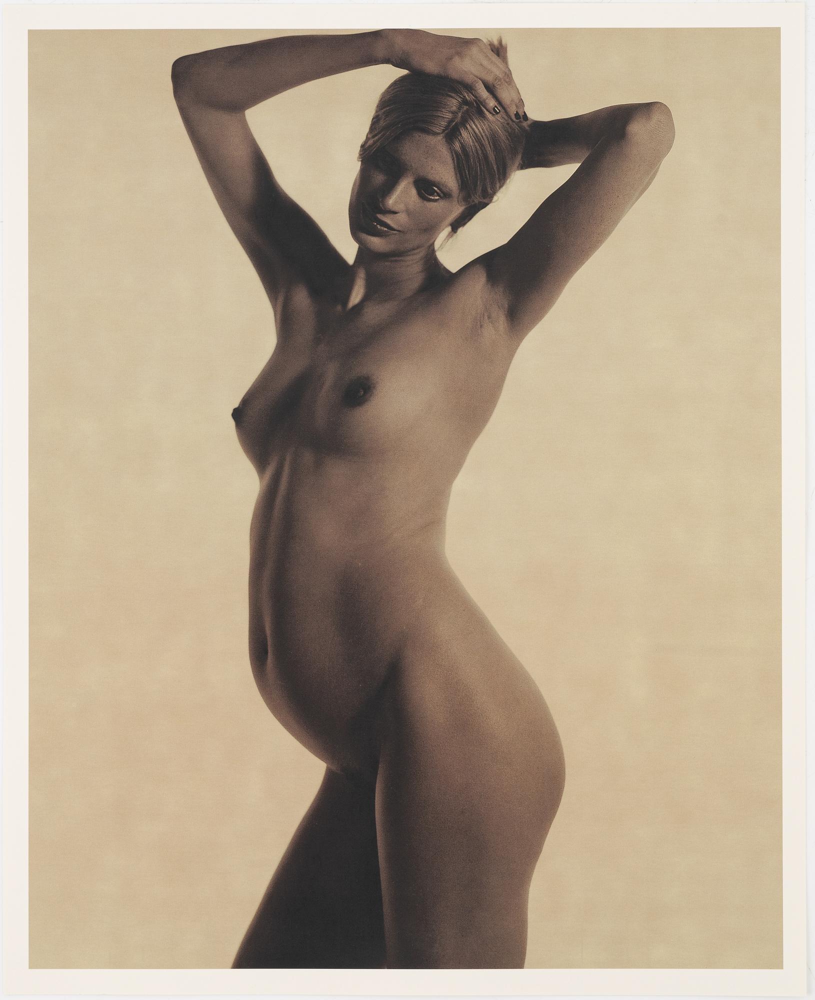 Karl Lagerfeld, Visionaire N° 23 (1997), "The Emperor's New Clothes".