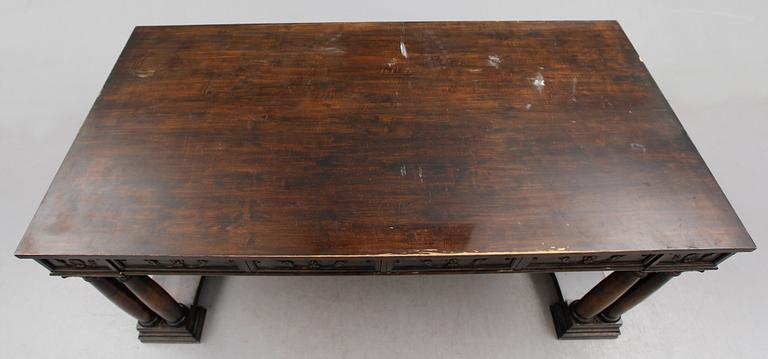 SKRIVBORD, 1900-talets första hälft.