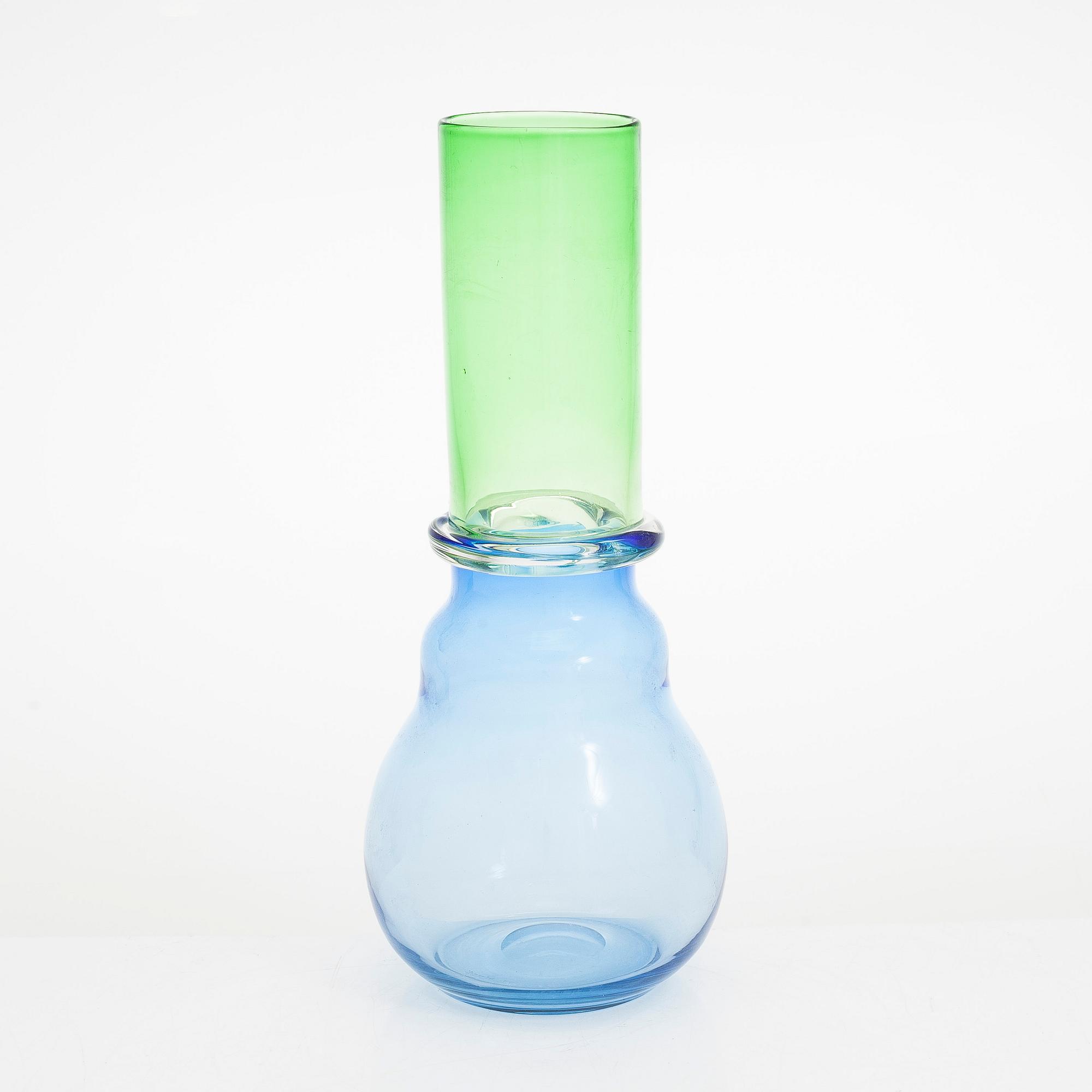 Oiva Toikka, vas, OT 13, signerad O.Toikka Nuutajärvi Notsjö -65, 33/100.