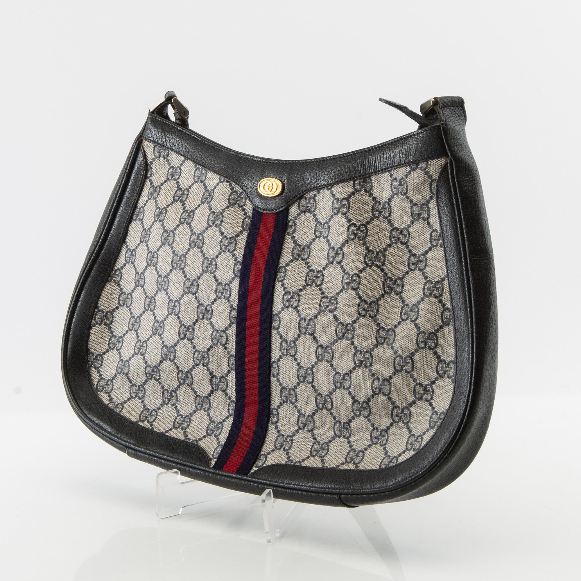 Gucci, Väska/Pouch "Microguccissima Wallet on Strap".