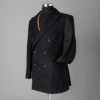 Five pieces of clothing owned by Kar de Mumma, second half of the 20th Century.